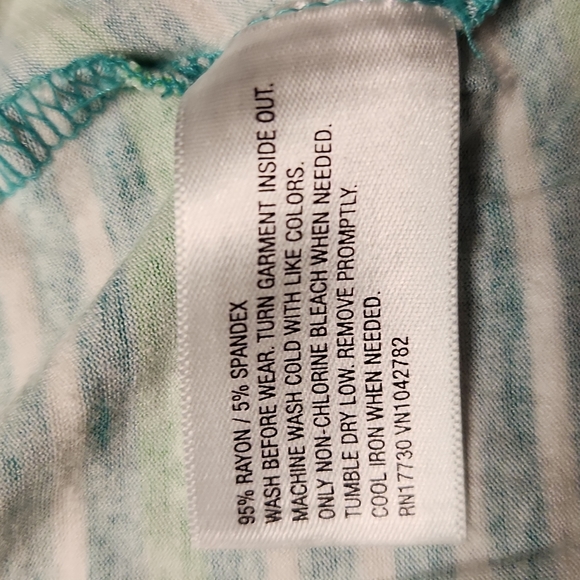 Green Cherokee Long Striped Skirt 4-5 Green and White  … - Picture 4 of 4